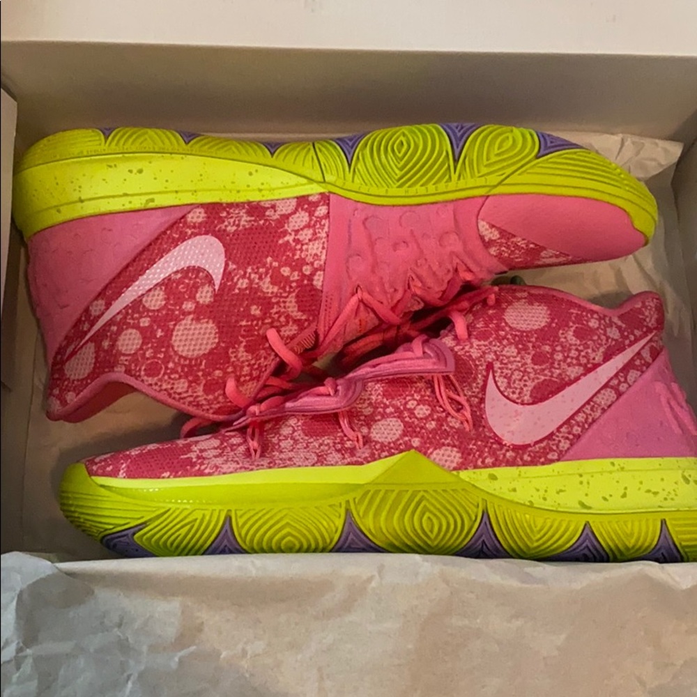 Kyrie 5 Spongebob set, patrick edition - Picture 1 of 3